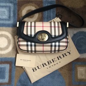 NWOT Authentic Burberry Nova Check Handbag